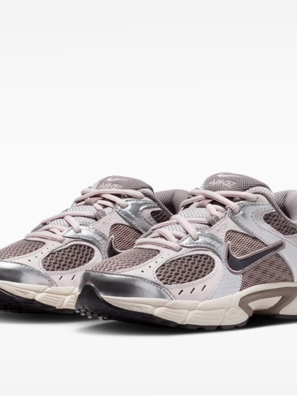 Nike Women’s Running Sneakers in Light Pink and Silver Metallic